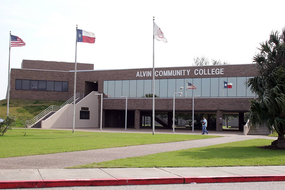 Alvin Community College campus