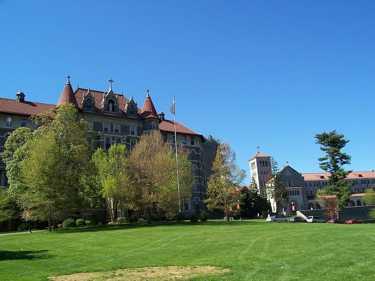 Chestnut Hill College campus