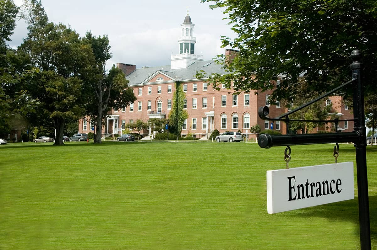 Colby Sawyer College campus