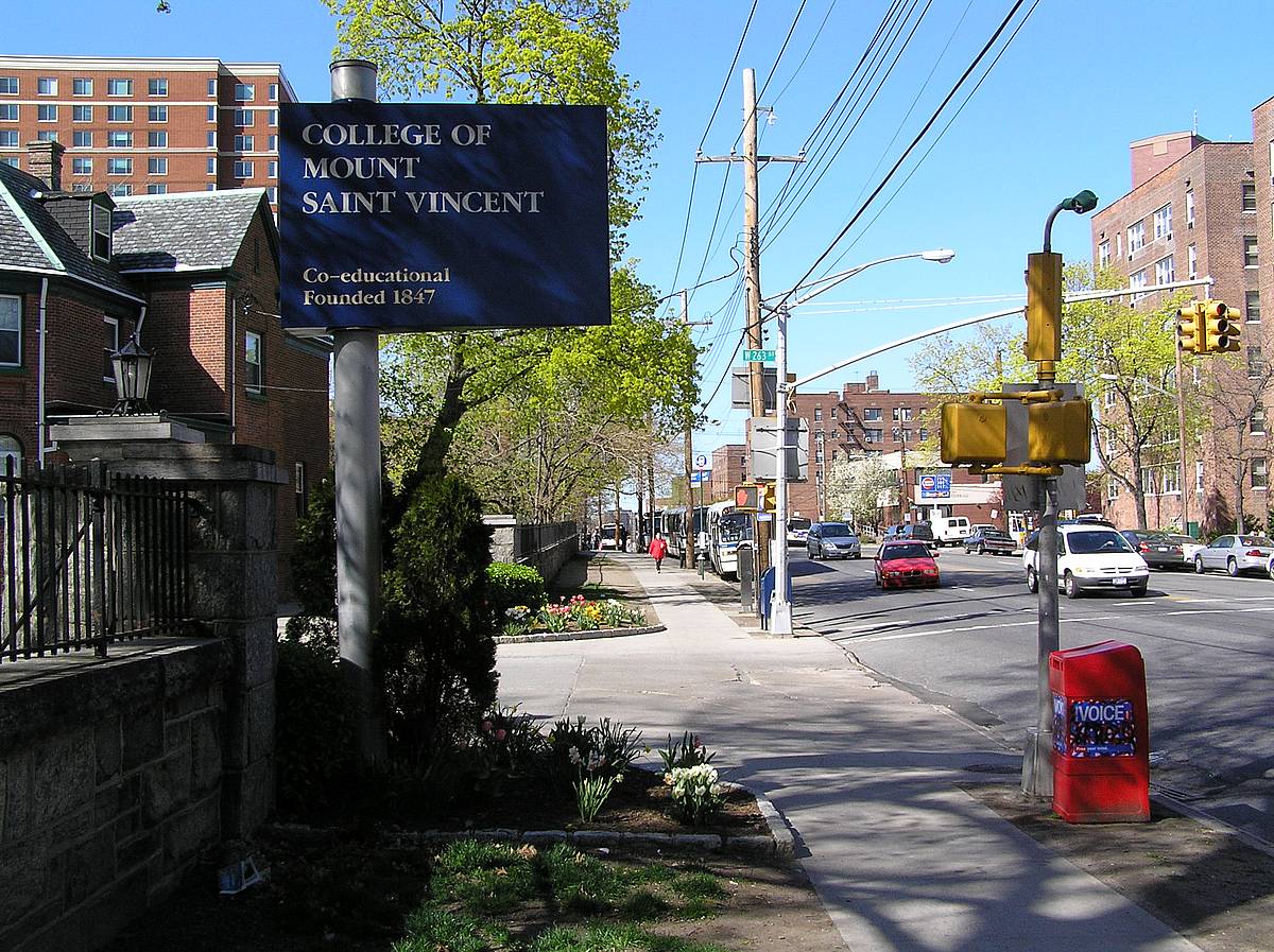 University of Mount Saint Vincent campus