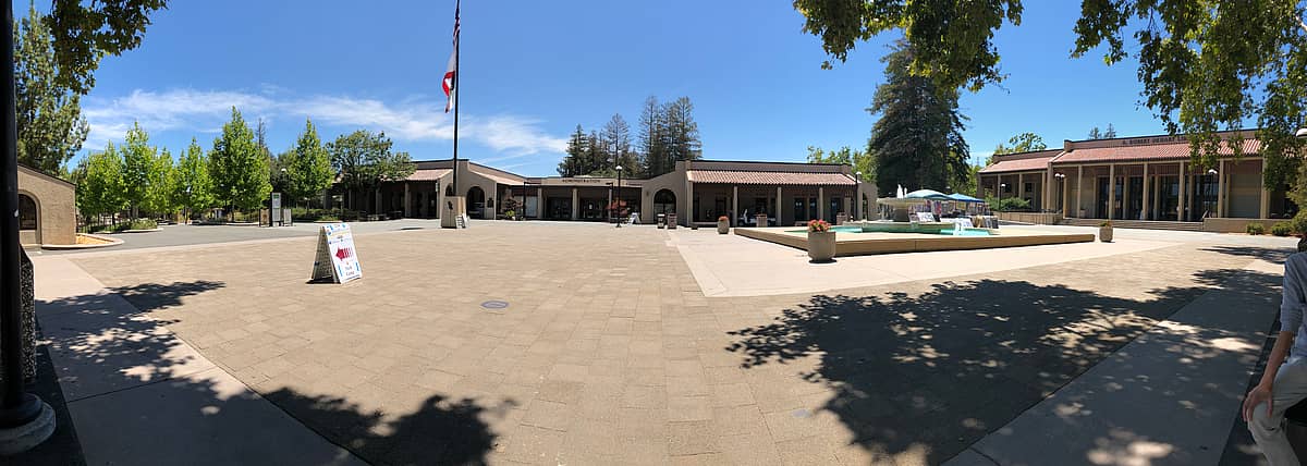 De Anza College campus