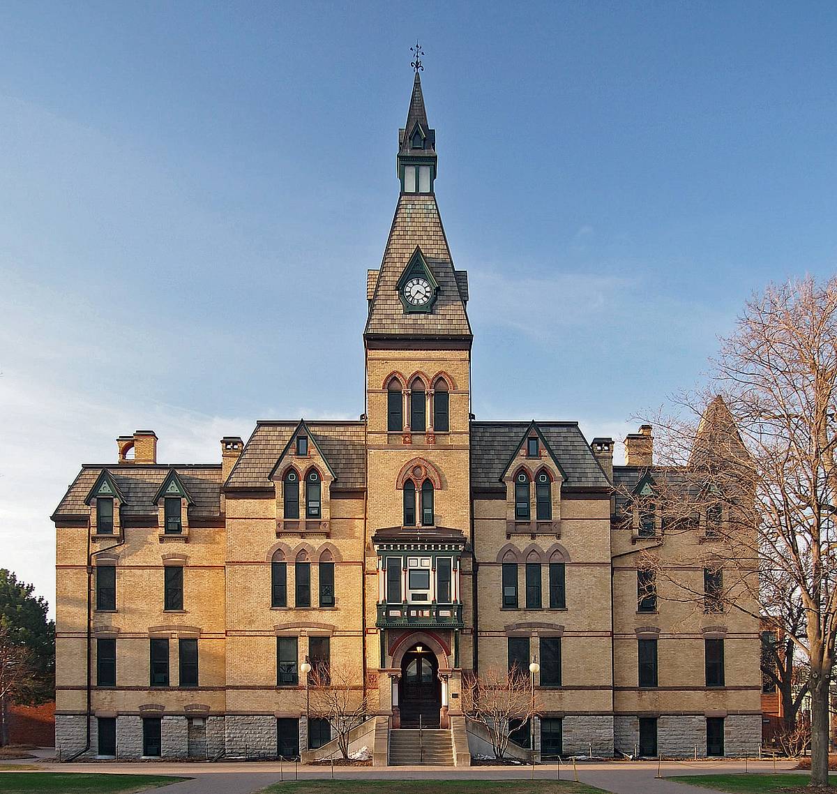 Hamline University campus