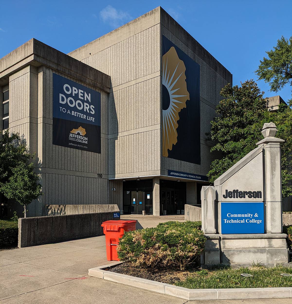 Jefferson Community and Technical College campus