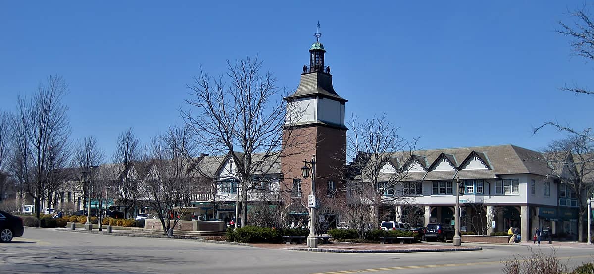 Lake Forest College campus