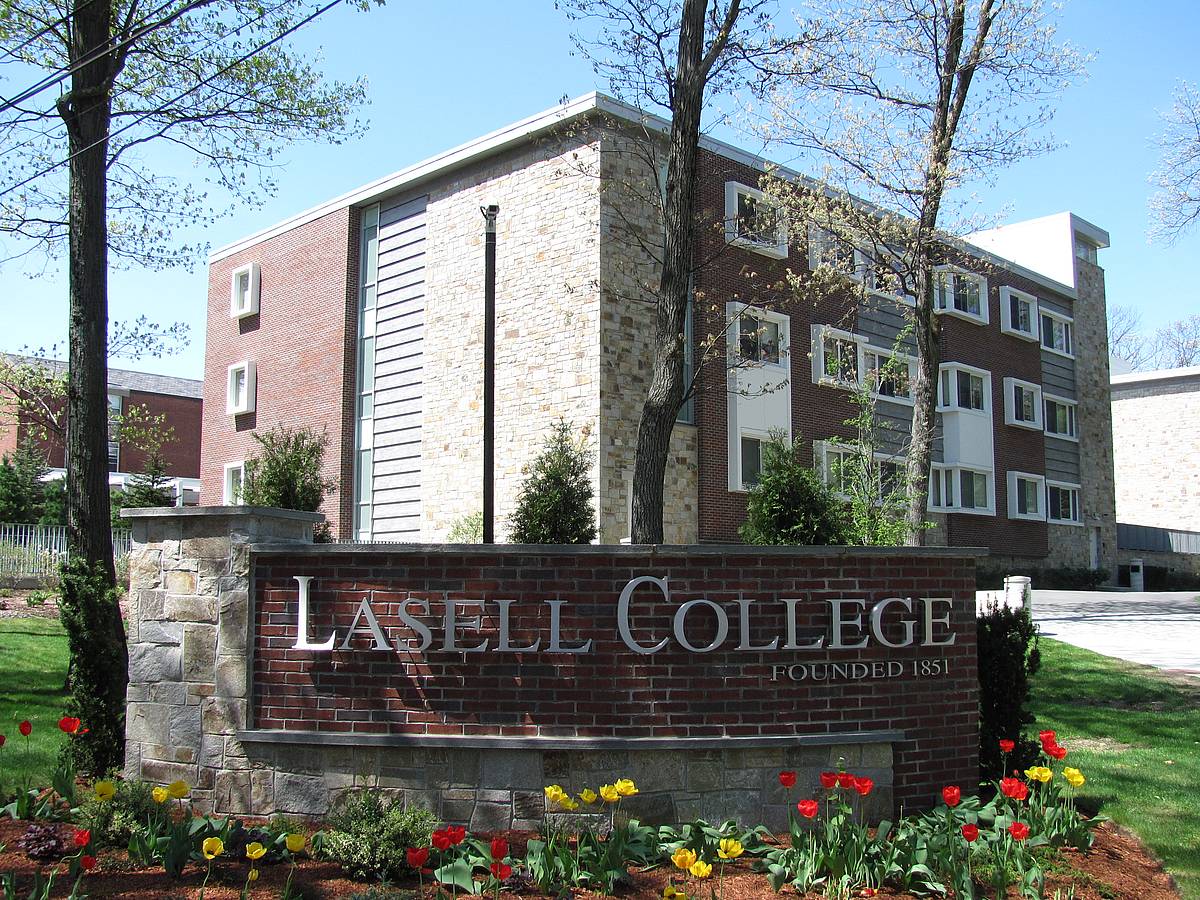 Lasell University campus