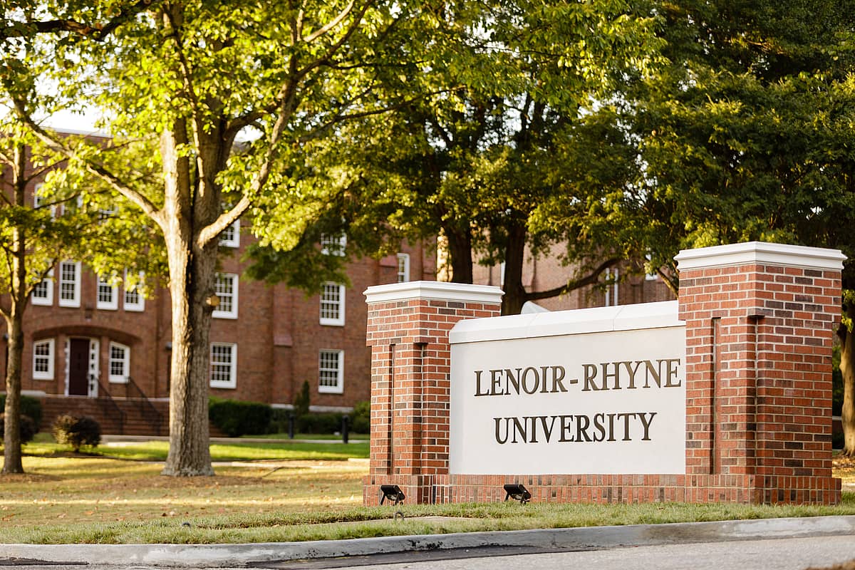 Lenoir Rhyne University campus