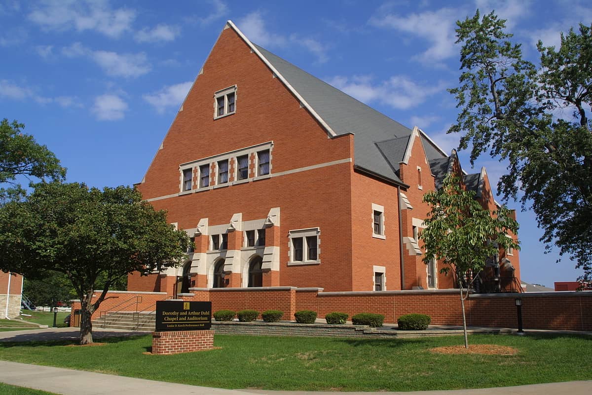Monmouth College campus