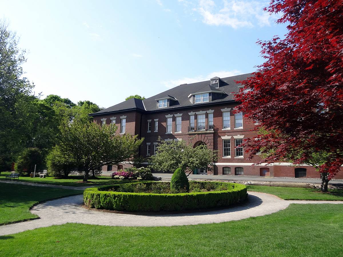 Montserrat College of Art campus