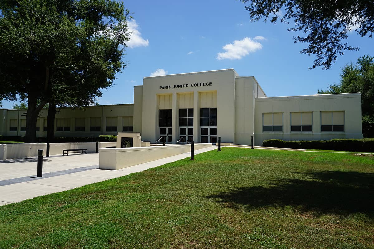 Paris Junior College campus