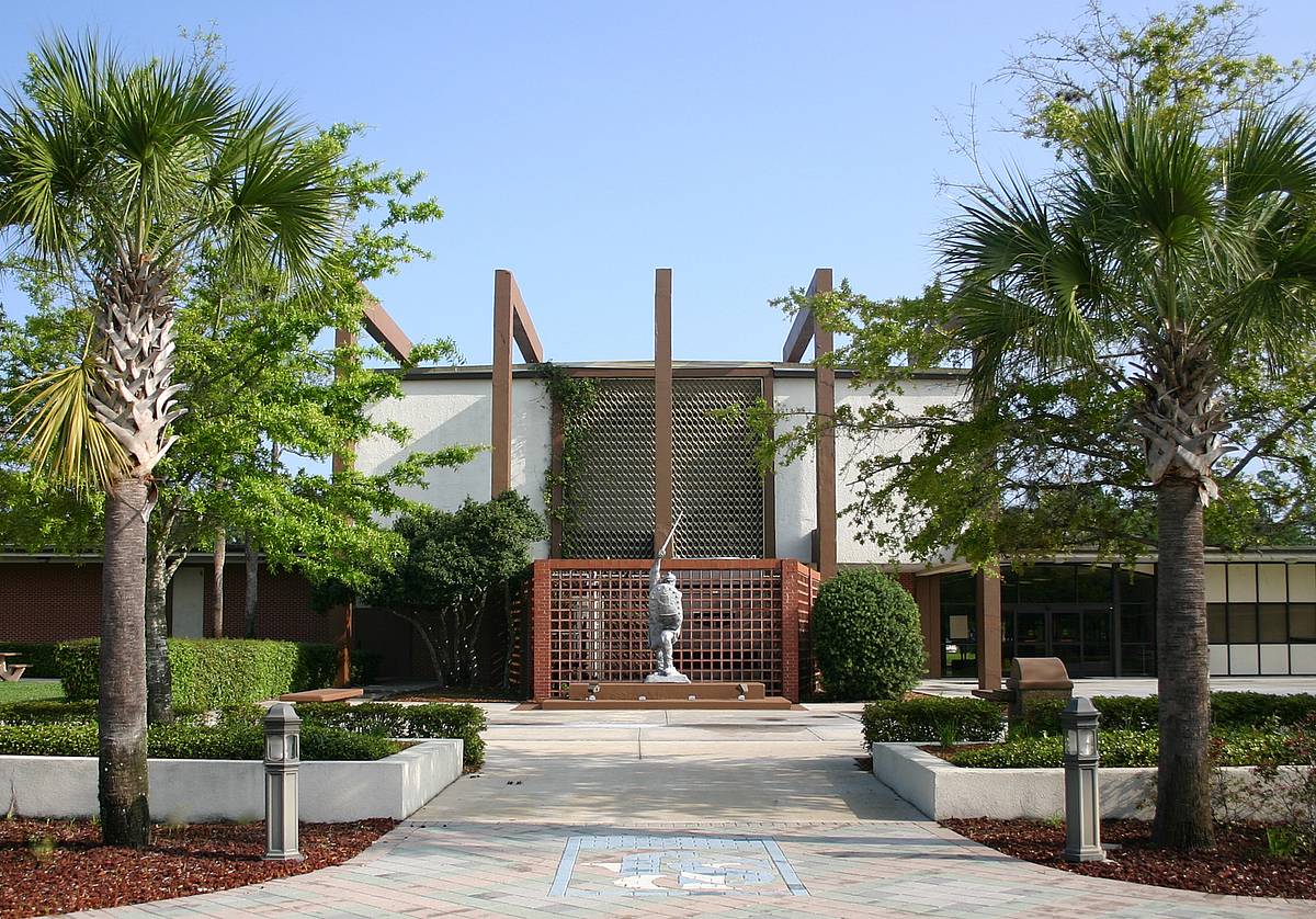 Saint Johns River State College campus