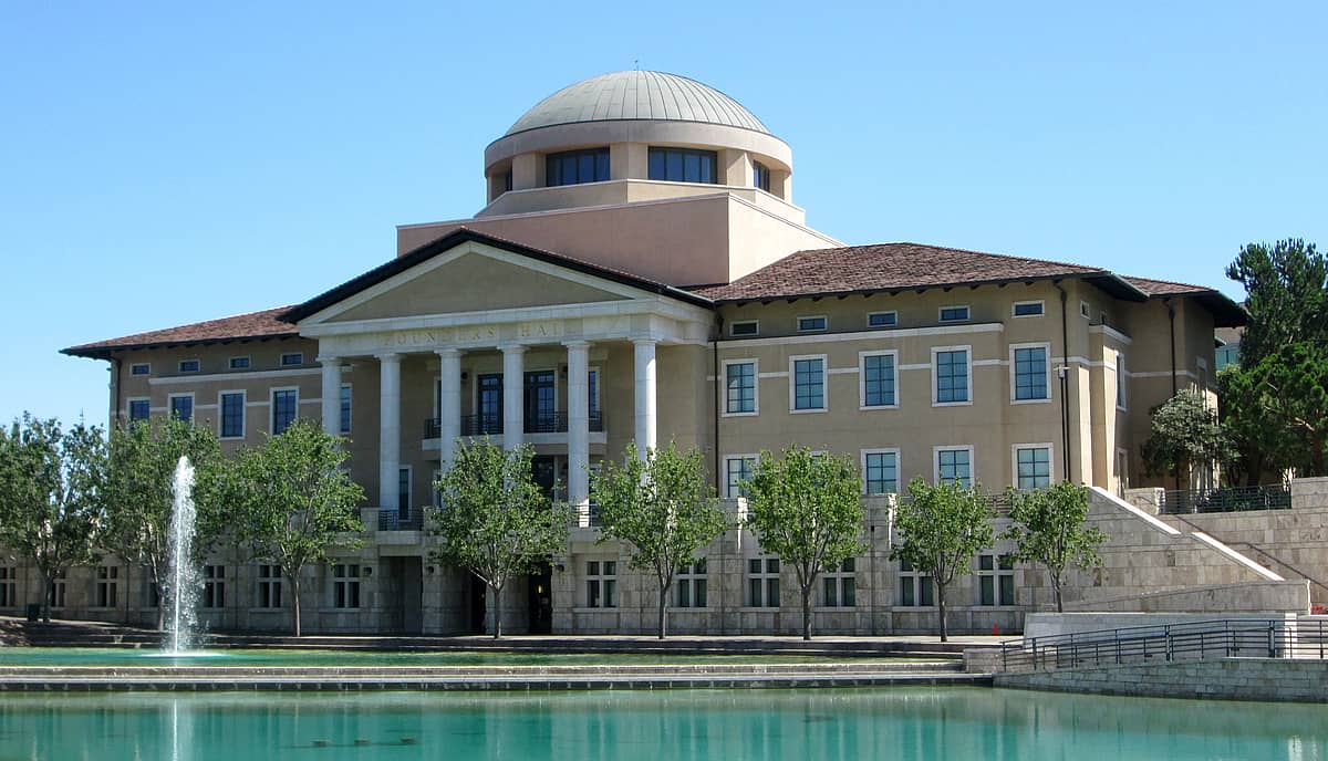 Soka University of America campus
