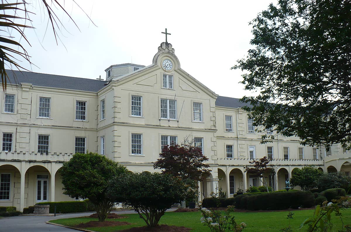 Spring Hill College campus