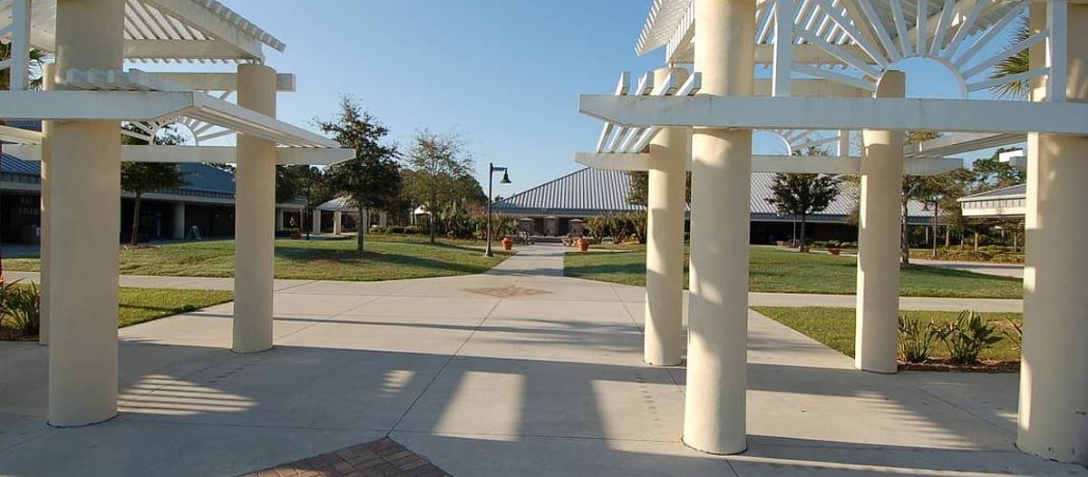 State College of Florida Manatee Sarasota campus