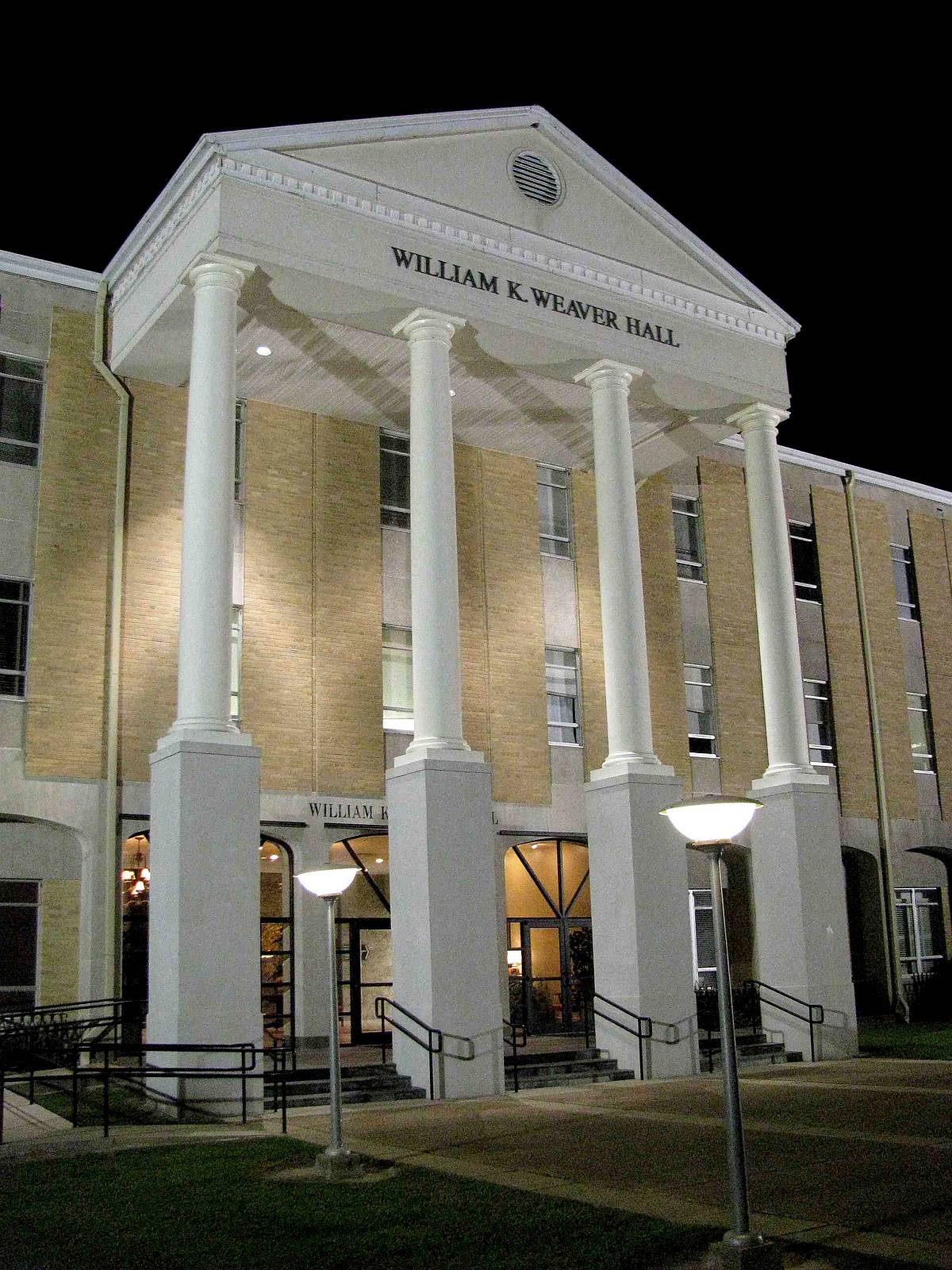 University of Mobile campus