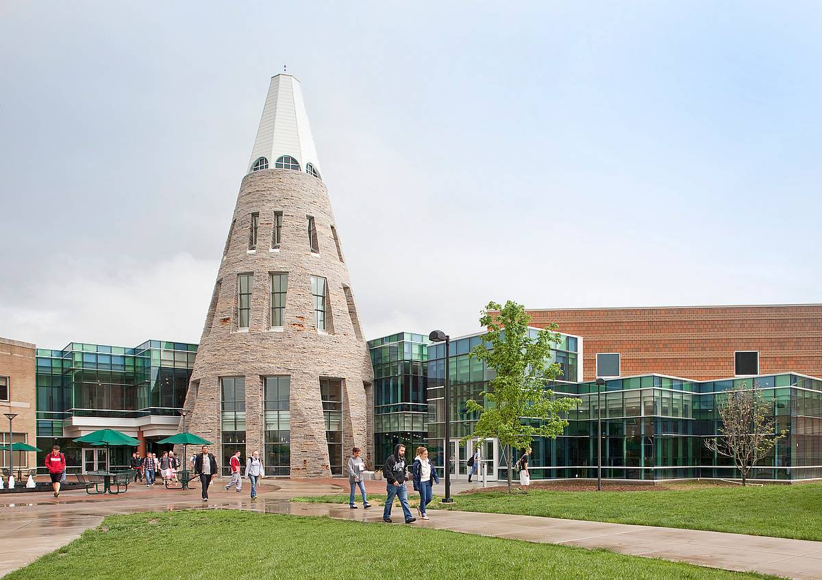 University of Southern Indiana campus
