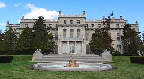 Monmouth University Campus