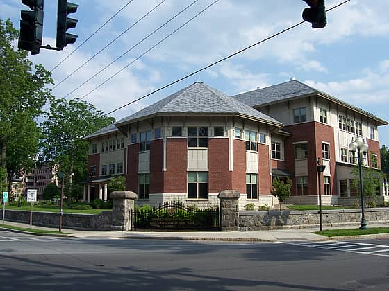 Empire State University Campus