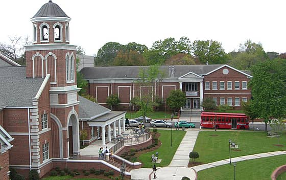 Lee University