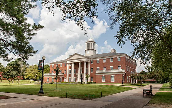 Lyon College