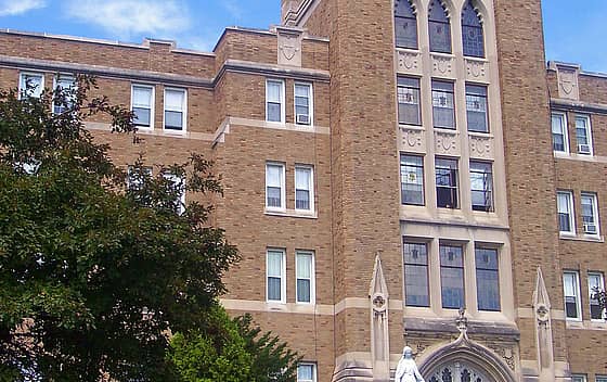 Mount Saint Mary College
