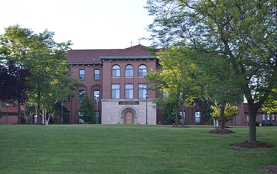 Wisconsin Lutheran College